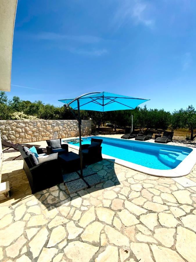 Villa Cvita ปอฟเลียนา ภายนอก รูปภาพ